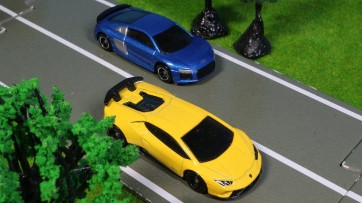 Lamborghini Huracan Performante vs Audi R8 V10 Plus Stop Motion