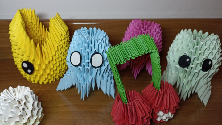 Stop-motion Pac-Man origami, the FINAL FORM (maybe not?)