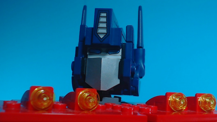 LEGO Optimus Prime to the Rescue - Short Film
