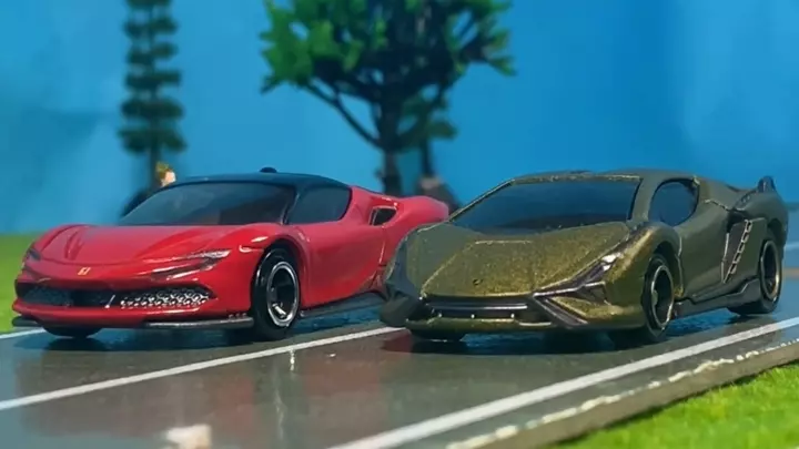 Ferrari vs Lamborghini 5 Stop Mottion