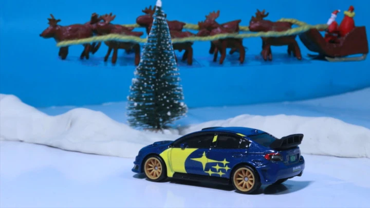 Subaru vs Santa Claus Stop Motion