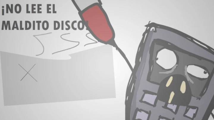 IT DOESN’T READ DISCS… WHAT IF WE OPEN IT WITH A CHAINSAW?
